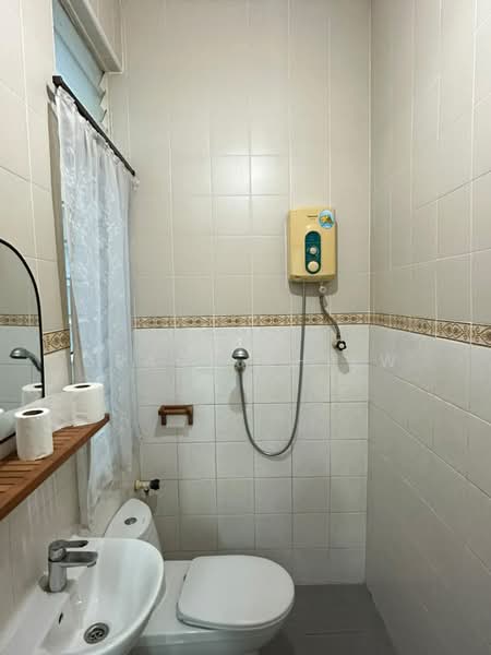 1-storey Terraced House for Rent in Ulu Tiram (Johor) - Grace Chiew - Bathroom - PropertyGuru.com.my