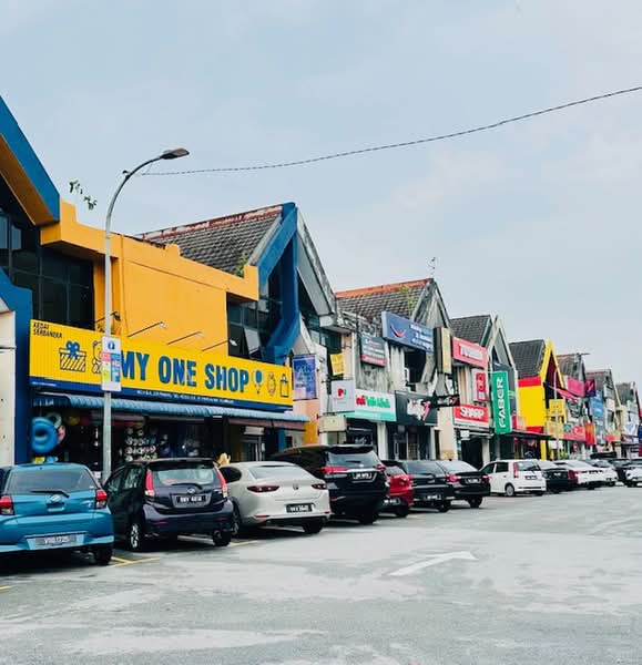 Retail Space for Rent in Seksyen 18 (Shah Alam) - Aida Ali - Exterior - PropertyGuru.com.my