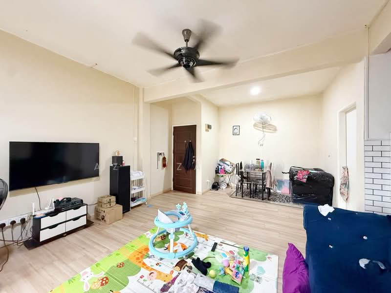 Apartment for Sale at Sri Wira Rivera Rise - Azri Zabidin - Living Room - PropertyGuru.com.my