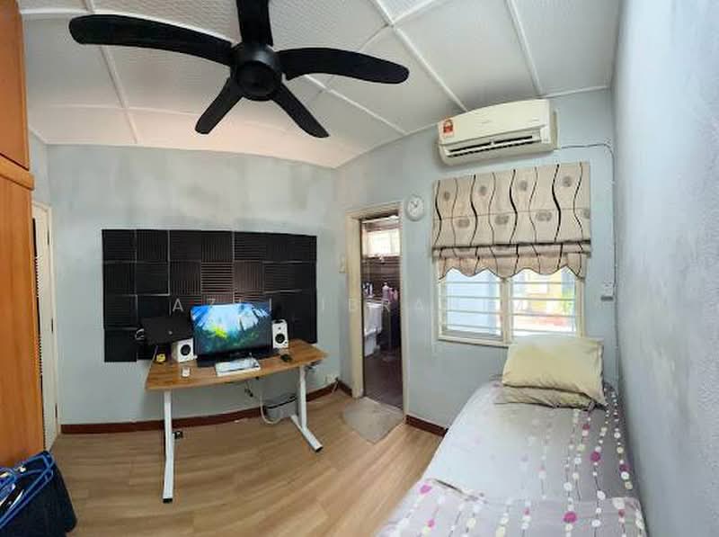 2-storey Terraced House for Sale in Seksyen 5 Wangsa Maju (Wangsa Maju) - Azli Ibrahim - Bedroom - PropertyGuru.com.my