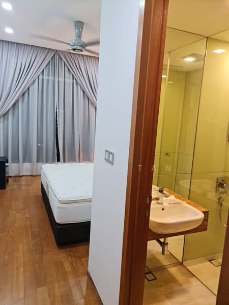 Kediaman Servis untuk Dijual di Quadro Residences - Marco Tan - Bedroom - PropertyGuru.com.my