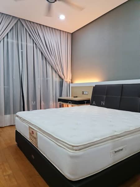 Kediaman Servis untuk Dijual di Quadro Residences - Marco Tan - Bedroom - PropertyGuru.com.my
