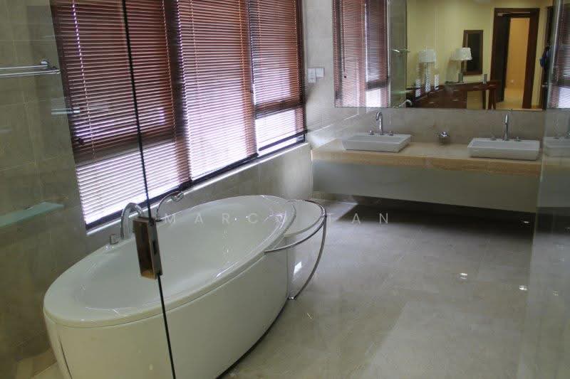Kondominium untuk Dijual di Gallery @ U-Thant - Marco Tan - Bathroom - PropertyGuru.com.my