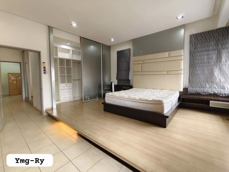 Rumah Berkembar untuk Dijual di Bandar Botanic (Klang) - Daniel Kok - Bedroom - PropertyGuru.com.my