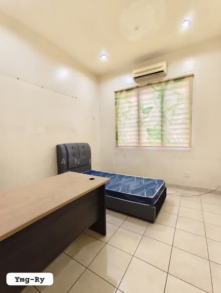 Rumah Berkembar untuk Dijual di Bandar Botanic (Klang) - Daniel Kok - Bedroom - PropertyGuru.com.my
