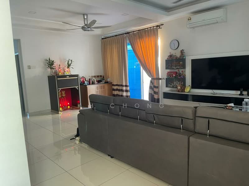 2-storey Terraced House for Sale in Kemuning Utama (Shah Alam) - KH Chong - Living Room - PropertyGuru.com.my