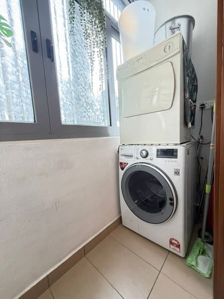 Condominium for Sale at 9 Madge - Azli Ibrahim - Balcony - PropertyGuru.com.my