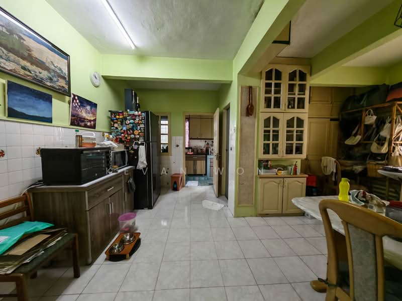 Rumah Teres 2-Tingkat untuk Dijual di Taman Sri Gombak (Gombak) - Kevan Wong - Kitchen - PropertyGuru.com.my