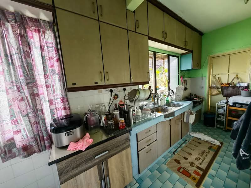 Rumah Teres 2-Tingkat untuk Dijual di Taman Sri Gombak (Gombak) - Kevan Wong - Kitchen - PropertyGuru.com.my