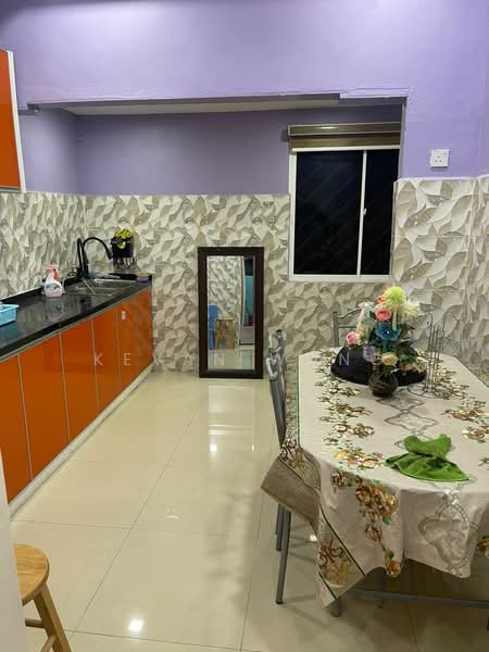 Rumah Teres 2-Tingkat untuk Dijual di Taman Sri Gombak (Gombak) - Kevan Wong - Kitchen - PropertyGuru.com.my