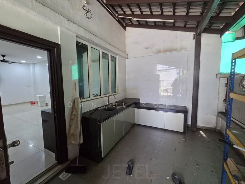 Rumah Berkembar untuk Dijual di Bandar Bestari (Klang) - Daniel Kok - Kitchen - PropertyGuru.com.my