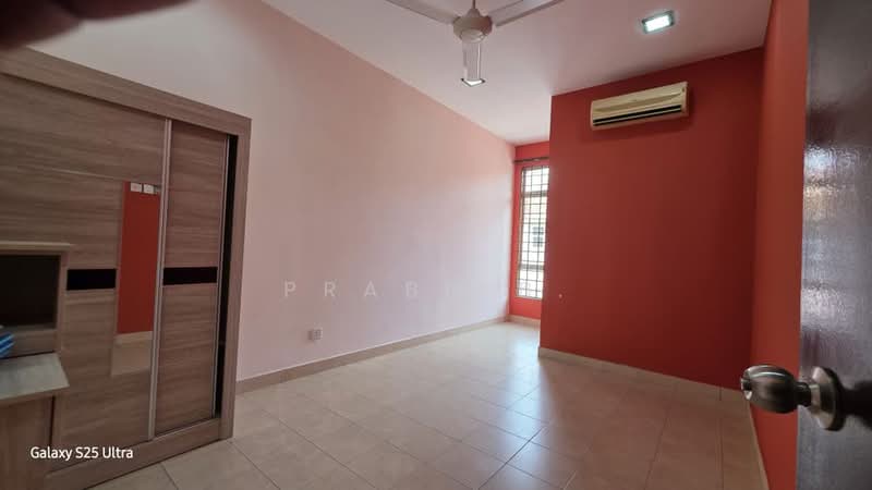 Rumah Teres 2-Tingkat untuk Dijual di Bandar Parklands (Klang) - Prabu B. - Bedroom - PropertyGuru.com.my