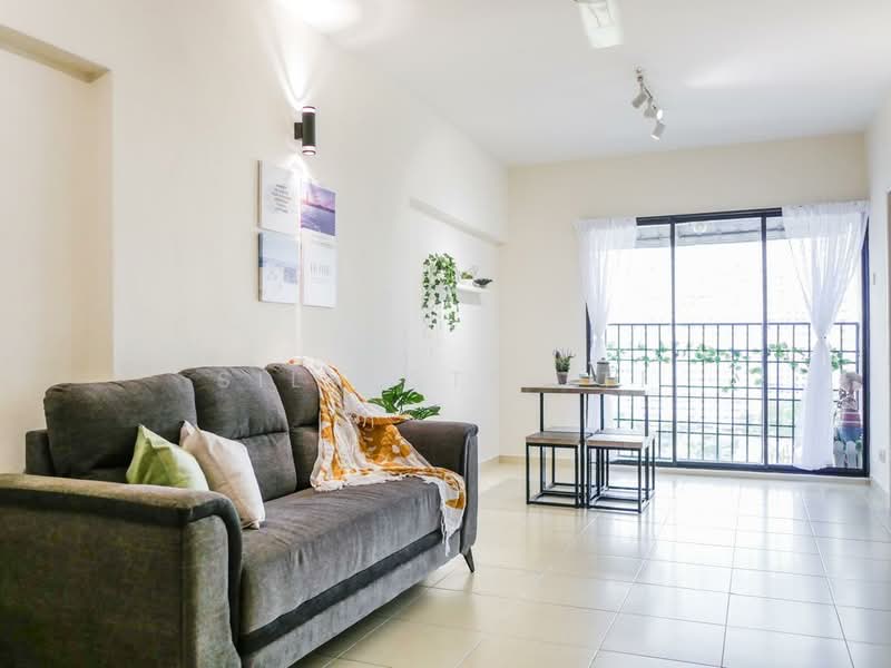 Rumah Flat untuk Disewa di Kompleks Pulau Mutiara - Silvester Ti - Living Room - PropertyGuru.com.my