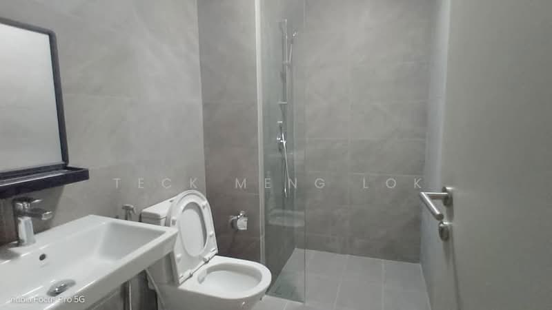 Kediaman Servis untuk Disewa di Quinn Residence - Teck Meng Lok - Bathroom - PropertyGuru.com.my