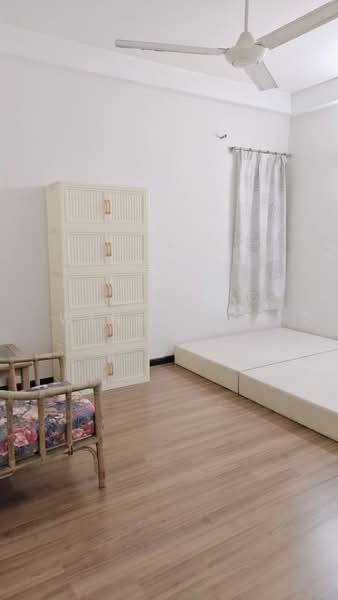 Pangsapuri untuk Disewa di The Ocean View (Bandar Sri Pinang) - Weng Sern - Bedroom - PropertyGuru.com.my