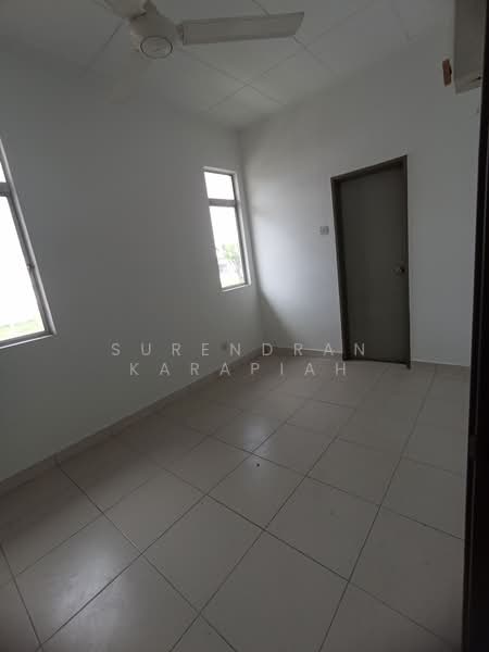 2-storey Terraced House for Sale in Taman Alam Indah (Shah Alam) - Surendran Karapiah - Interior - PropertyGuru.com.my