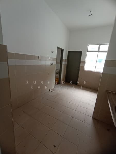2-storey Terraced House for Sale in Taman Alam Indah (Shah Alam) - Surendran Karapiah - Kitchen - PropertyGuru.com.my