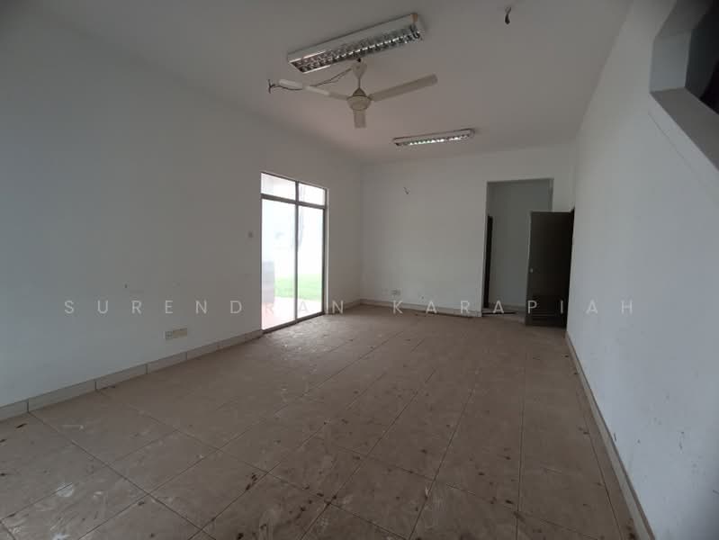 2-storey Terraced House for Sale in Taman Alam Indah (Shah Alam) - Surendran Karapiah - Living Room - PropertyGuru.com.my