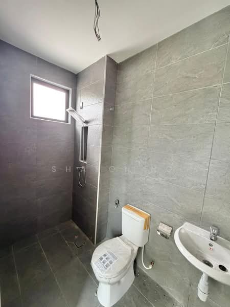 Rumah Teres 2-Tingkat untuk Dijual di Skudai (Johor) - Sharon Ng - Bathroom - PropertyGuru.com.my