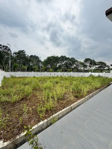 Rumah Teres 2-Tingkat untuk Dijual di Skudai (Johor) - Sharon Ng - Garden - PropertyGuru.com.my