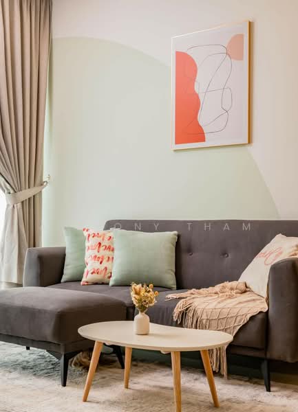 Kediaman Servis untuk Dijual di The Address @ Maxim Pelangi - Anthony Tham - Living Room - PropertyGuru.com.my