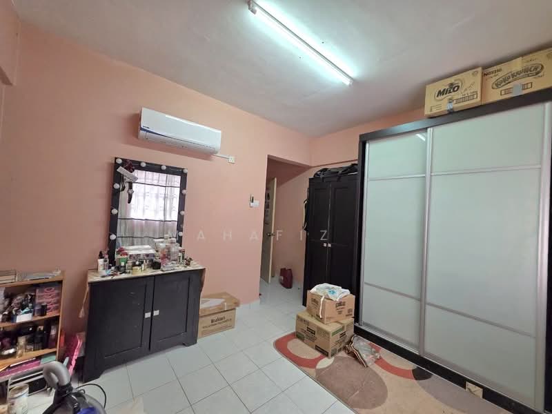 Apartment for Sale at Sri Dahlia - Mahafiz . - PropertyGuru.com.my