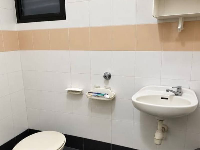 Apartment for Sale at Damai Apartment - Aziz Saad - Bathroom - PropertyGuru.com.my
