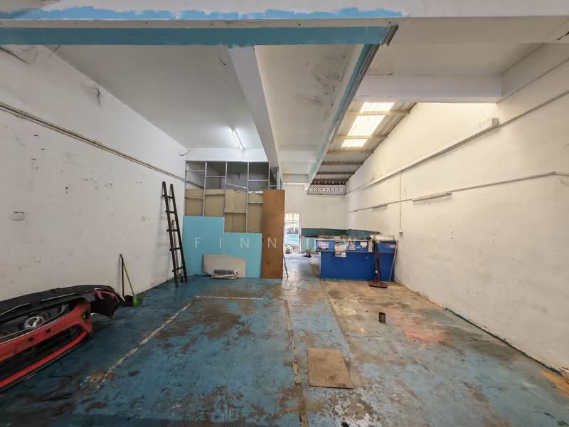 Kedai untuk Dijual di Tampoi (Johor) - Finn Aw - PropertyGuru.com.my