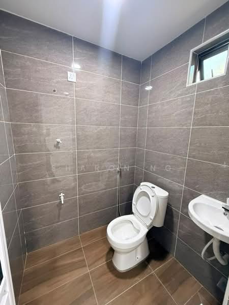 2-storey Terraced House for Sale in Taman Skudai Baru (Skudai) - Sharon Ng - Bathroom - PropertyGuru.com.my