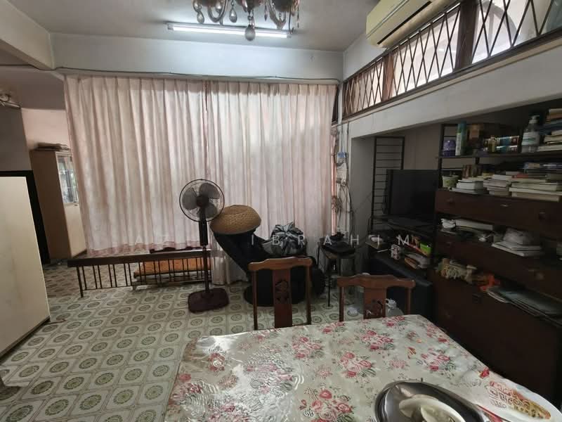 Semi-Detached House for Sale in Taman Maluri (Cheras) - Azli Ibrahim - Living Room - PropertyGuru.com.my