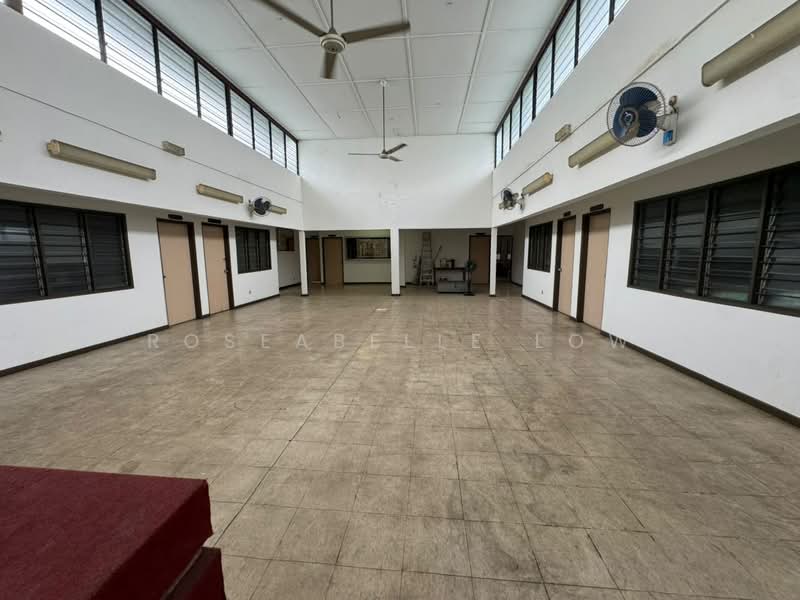 Shop for Rent in Taman Perindustrian Kinrara (Bandar Kinrara) - Roseabelle Low - Interior - PropertyGuru.com.my
