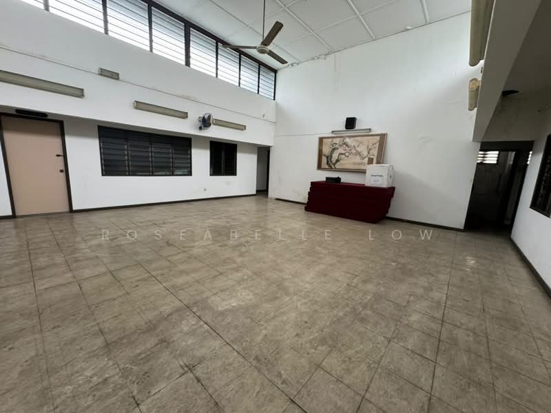 Shop for Rent in Taman Perindustrian Kinrara (Bandar Kinrara) - Roseabelle Low - Interior - PropertyGuru.com.my