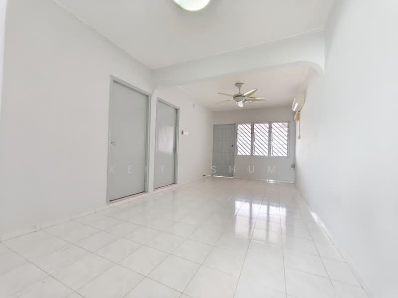Rumah Teres 1-Tingkat untuk Dijual di Taman Saga (Kulai) - Keith Shum - PropertyGuru.com.my