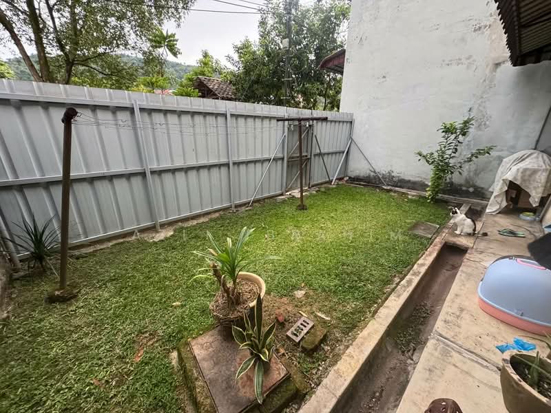 2-storey Terraced House for Sale in Lembah Keramat (Ulu Kelang) - Azli Ibrahim - Exterior - PropertyGuru.com.my
