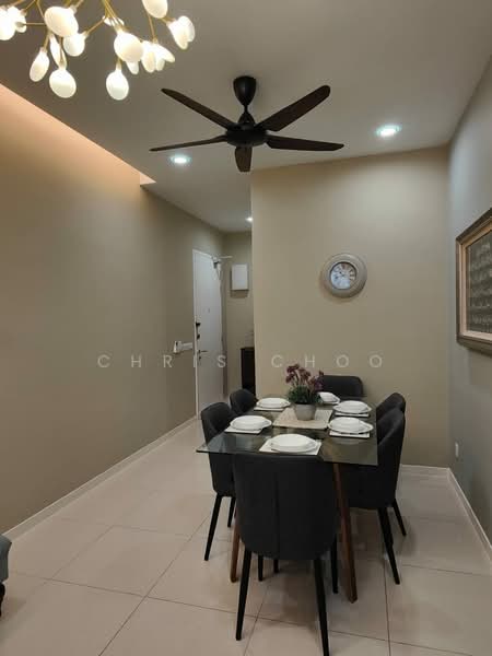 Kediaman Servis untuk Dijual di Serviced Residence @ Fera Residence @ The Quartz WM - Chris Choo - Dining Room - PropertyGuru.com.my