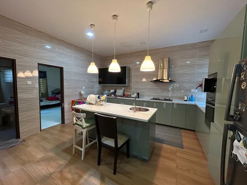 Semi-Detached House for Sale in Puncak Bangi (Bandar Baru Bangi) - Mohd Rafiee - Kitchen - PropertyGuru.com.my