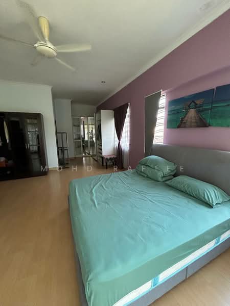 Semi-Detached House for Sale in Puncak Bangi (Bandar Baru Bangi) - Mohd Rafiee - Bedroom - PropertyGuru.com.my