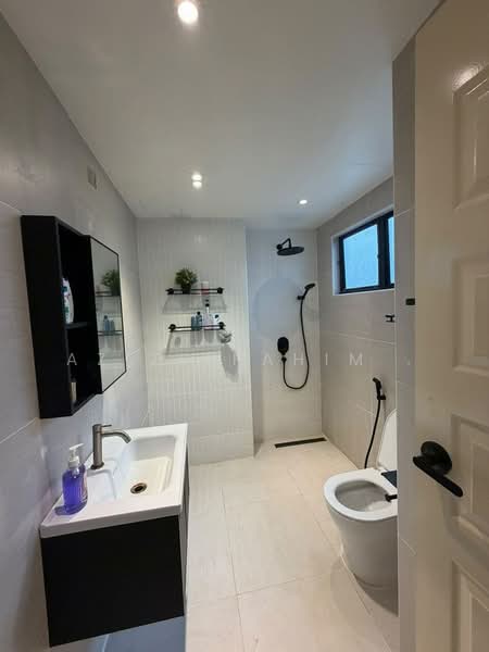 Condominium for Sale at Cyber Heights Villa - Azizirrahim . - Bathroom - PropertyGuru.com.my