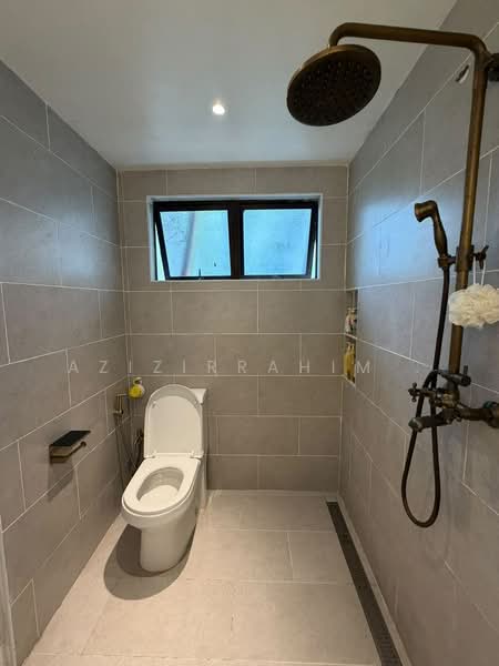 Condominium for Sale at Cyber Heights Villa - Azizirrahim . - Bathroom - PropertyGuru.com.my