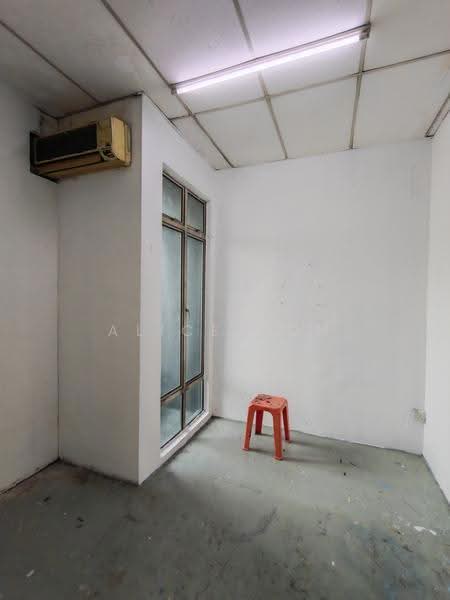 Shop / Office for Rent in Johor Bahru (Johor) - Alice Goh - Interior - PropertyGuru.com.my