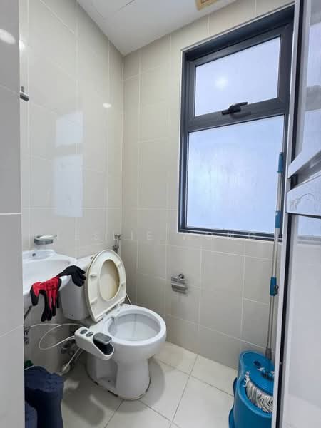 Service Residence for Rent at Imperia - Leslie Wong - Bathroom - PropertyGuru.com.my