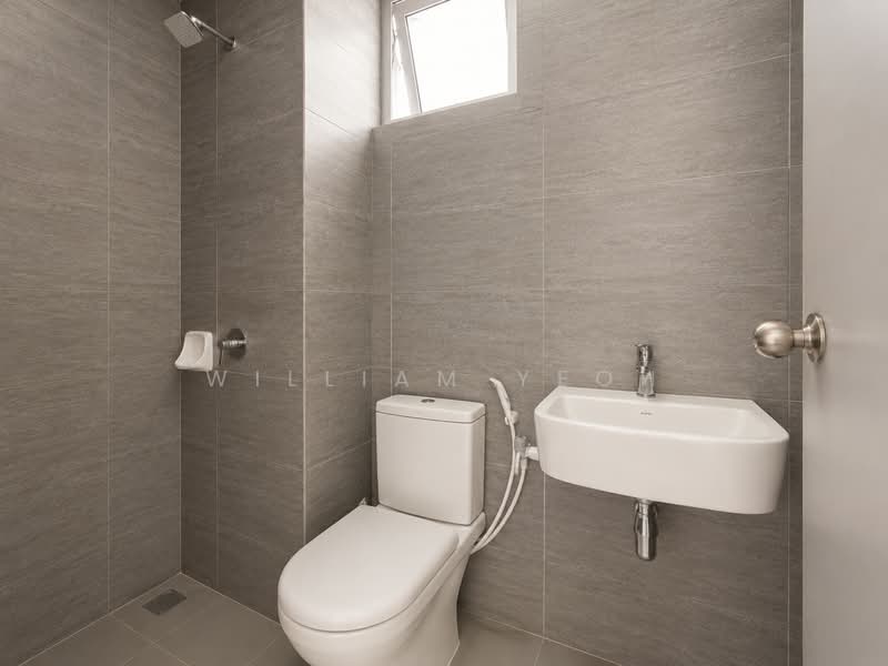 Service Residence for Sale at Gaya Resort Homes - William Yeoh - Bathroom - PropertyGuru.com.my