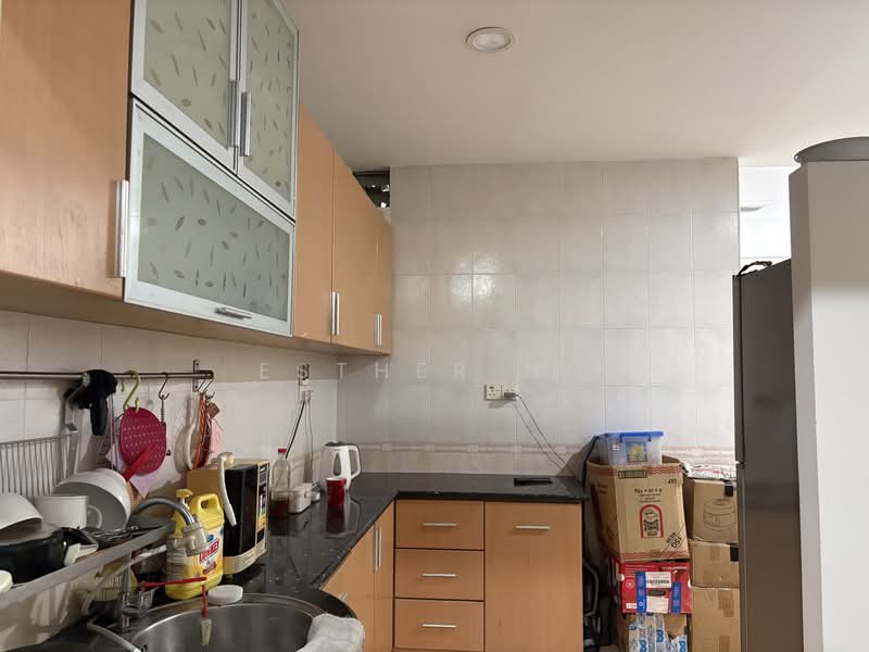 Rumah Teres 2-Tingkat untuk Disewa di Kelana Jaya (Petaling Jaya) - Esther Ng - Kitchen - PropertyGuru.com.my