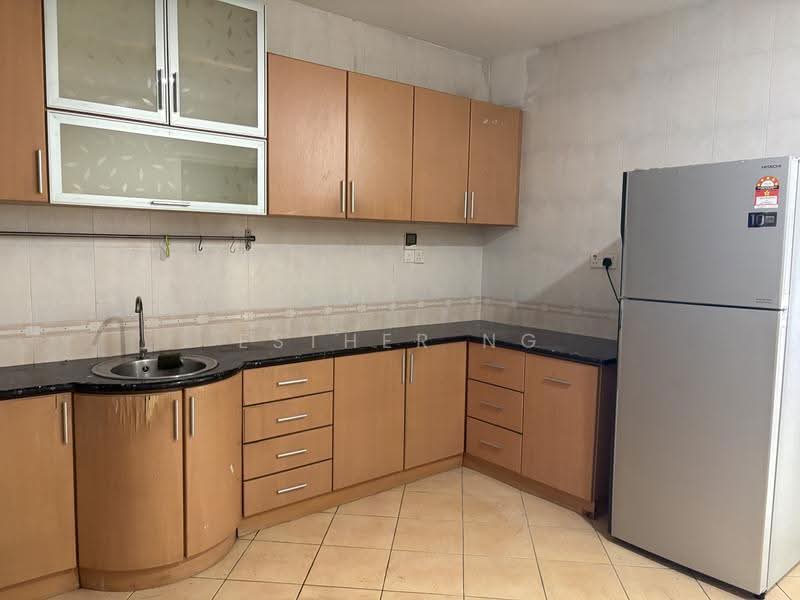 2-storey Terraced House for Rent in Kelana Jaya (Petaling Jaya) - Esther Ng - Kitchen - PropertyGuru.com.my