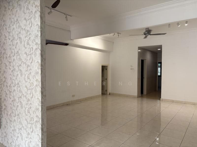 2-storey Terraced House for Rent in Kelana Jaya (Petaling Jaya) - Esther Ng - Living Room - PropertyGuru.com.my
