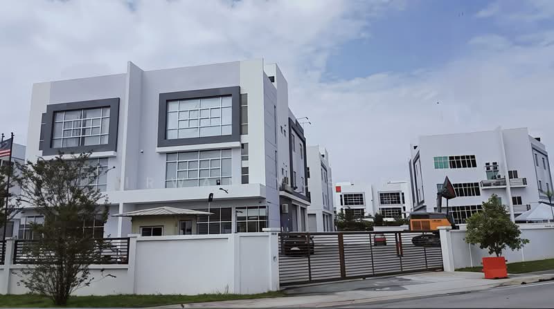 Semi-D Factory for Sale in Seksyen 26 (Shah Alam) - Irwan Yusoff - PropertyGuru.com.my