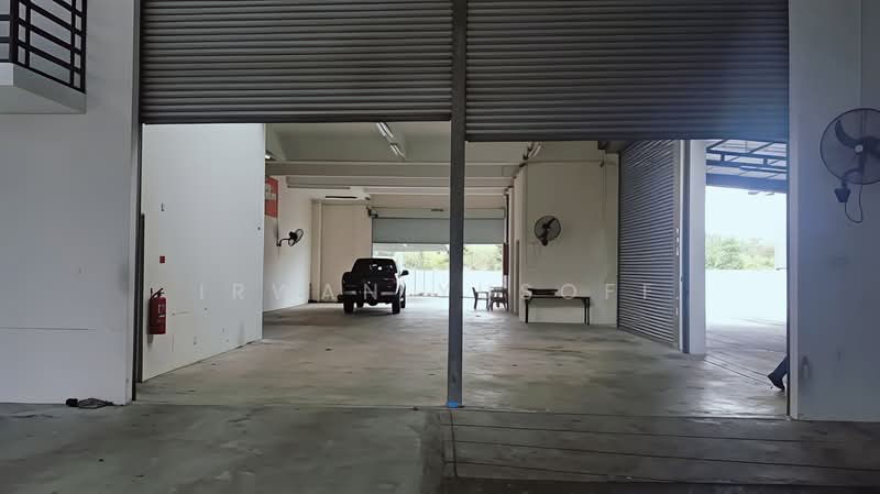 Semi-D Factory for Sale in Seksyen 26 (Shah Alam) - Irwan Yusoff - PropertyGuru.com.my