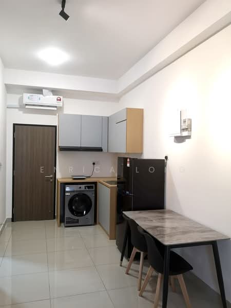 Service Residence for Rent at Twin Tower Residence - Enrica Long - Kitchen - PropertyGuru.com.my