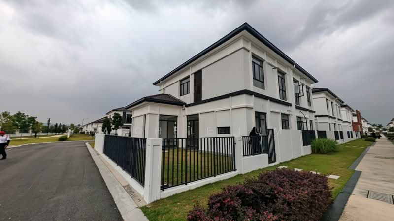 2-storey Terraced House for Sale in Shah Alam (Selangor) - Michele Lum - Exterior - PropertyGuru.com.my