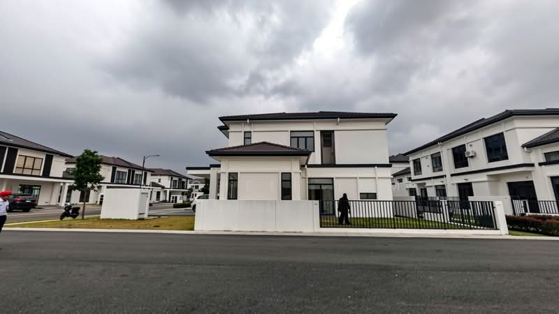 2-storey Terraced House for Sale in Shah Alam (Selangor) - Michele Lum - Exterior - PropertyGuru.com.my